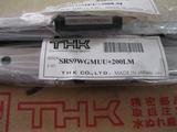 THK導軌滑塊：SRS9WGMUU+200LM